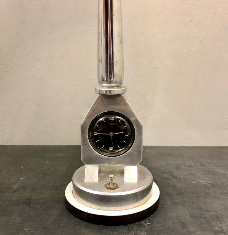 An Automobilia Table Lamp -marchand-antiques-marchand-antiques-60ae7e28-b88a-49ab-a3a2-43603567c5f3-main-637341399404779875-large-main-637341433624877411.jpeg