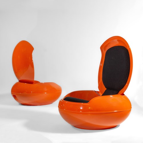 Pair Of Iconic 1970S Peter Ghyczy Garden Orange Egg Chairs