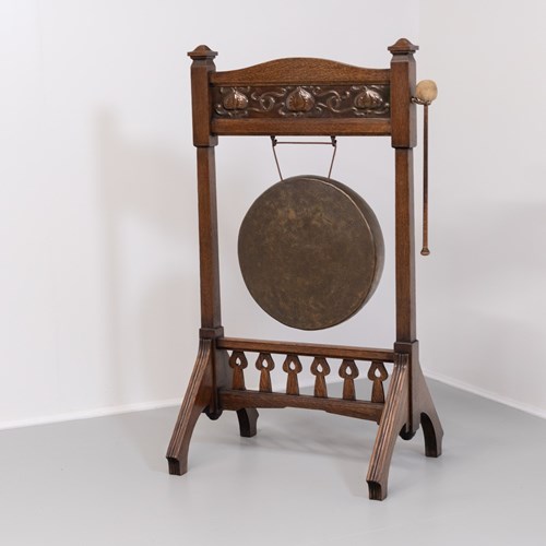 Arts & Crafts Oak & Copper Floor Standing Dinner Gong Attr Shapland And Petter
