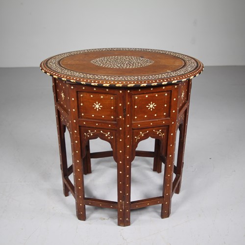 Very Unusual Oval 19Th Century Antique Inlaid Moorish Side Table 