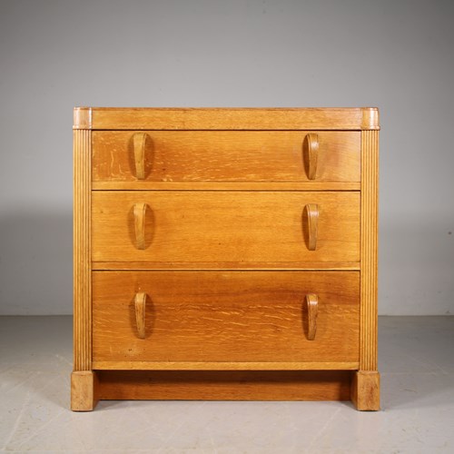 Heals 1930’S Odoen Oak Chest Of Drawers