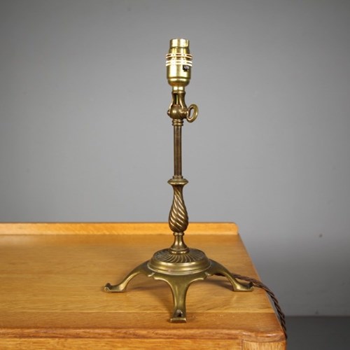 Edwardian Quality Pullman Style Antique Table Lamp