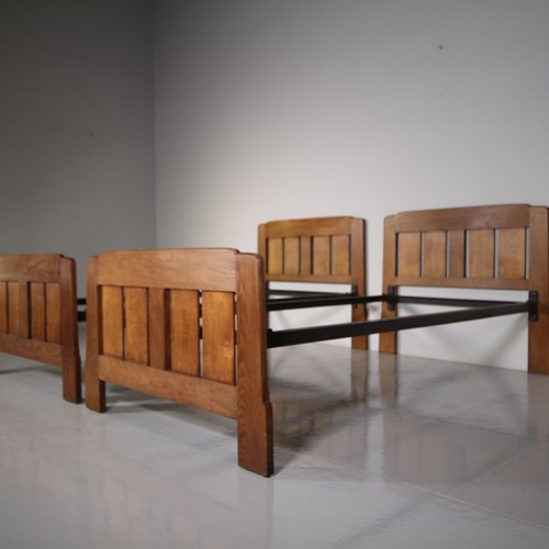 Pair Edward Barnsley High Quality 1930’S Oak Single Beds 