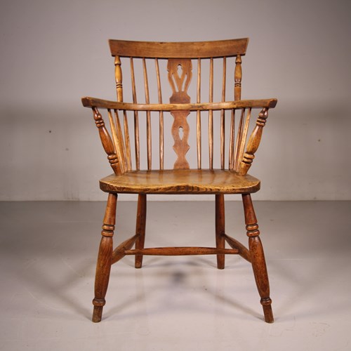George Wilson Lincolnshire Antique Comb Back Windsor Armchair 