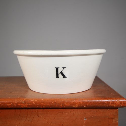 Large Edwardian Antique Creamware K Bowl