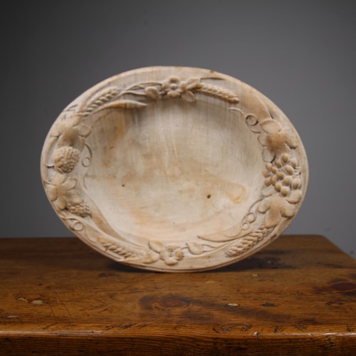 Unusual English Edwardian Antique Oval Sycamore Bread Basket