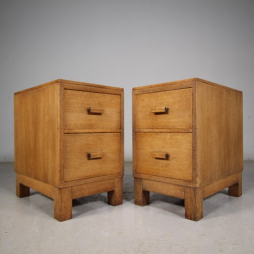 Pair Of Heals 1920’S Oak Bedside Chests – Labelled