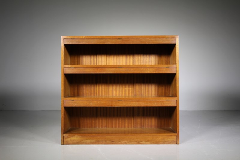 Arthur Simpson Of Lakes School 1930’S Mahogany Bookcase -miles-griffiths-antiques-img-3447-1550x1033-main-638170005418403041.jpg