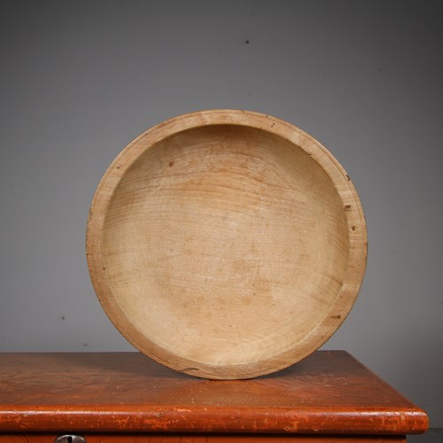 Large 19Th Century Antique Sycamore Dairy Bowl 