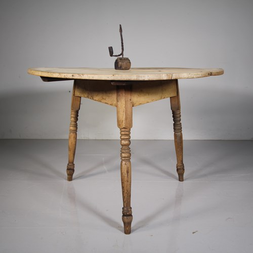 Large Georgian English Antique Sycamore Cricket Dining Table 