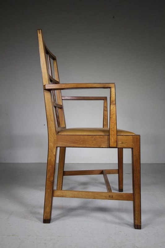 Very Rare Peter Waals 1936 Walnut Carver Dining Chair -miles-griffiths-antiques-img-4792-custom-main-638216597057255756.JPG