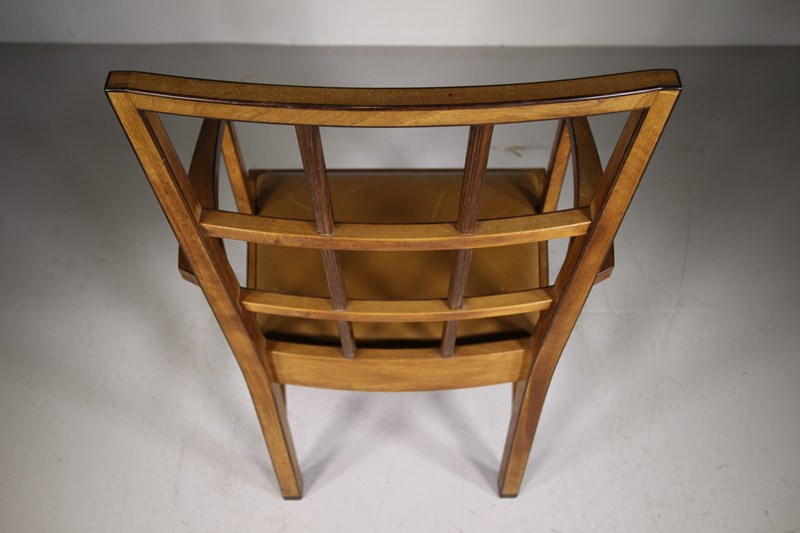 Very Rare Peter Waals 1936 Walnut Carver Dining Chair -miles-griffiths-antiques-img-4796-custom-main-638216597087099173.JPG