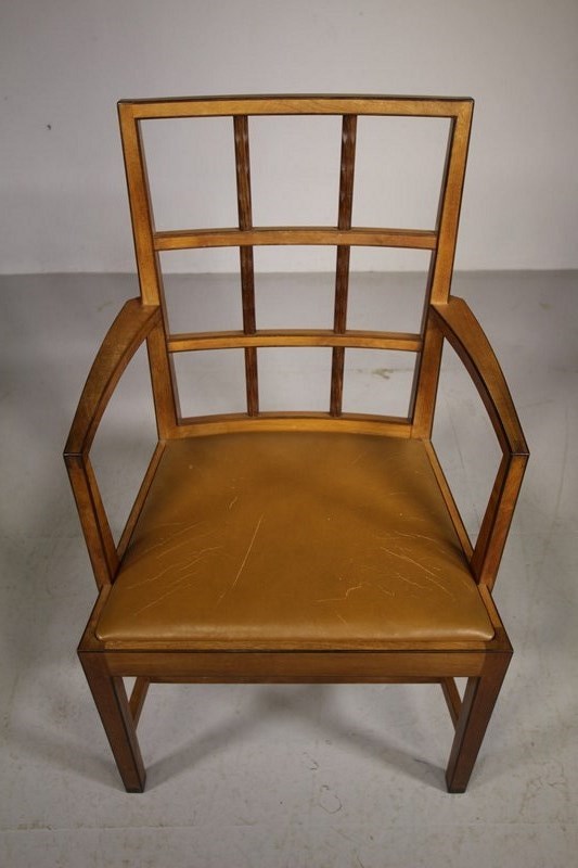 Very Rare Peter Waals 1936 Walnut Carver Dining Chair -miles-griffiths-antiques-img-4798-custom-main-638216597101786416.JPG