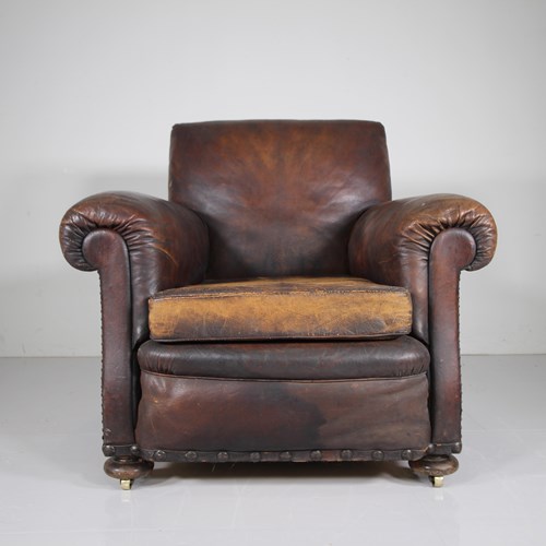 English Edwardian Antique Leather Armchair – Very Comfortabl