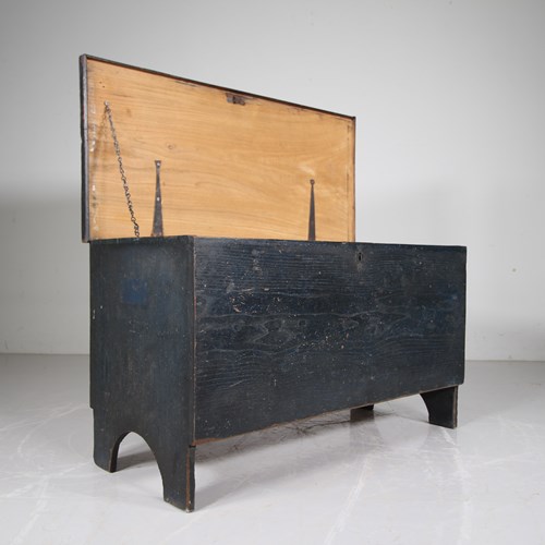 Georgian Antique Elm Plank Coffer In Original Blue Paint
