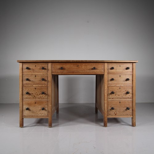 Superb Heals Of London Edwardian Antique Oak Pedestal Desk - Labelled