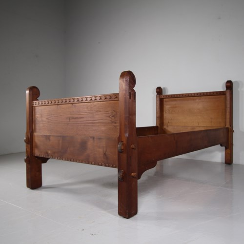 1930’S Stanley Webb Davies Chestnut Single Bed