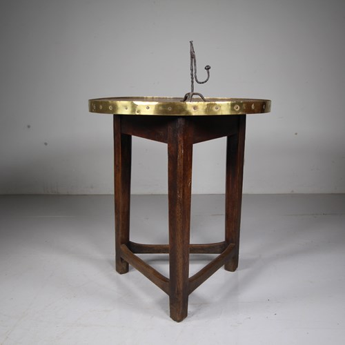 19Th Century English Antique Oak Tavern Cricket Table
