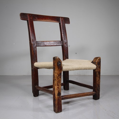 Early 19Th Century Antique Irish Sugan Chair In Original Paint