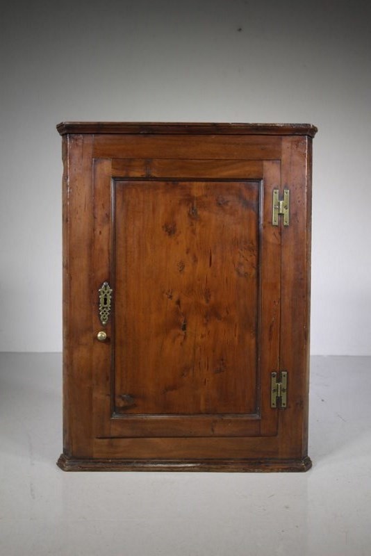 18Th Century Antique Yew Wood Wall Cupboard -miles-griffiths-antiques-img-9338-custom-main-638394531419987367.JPG