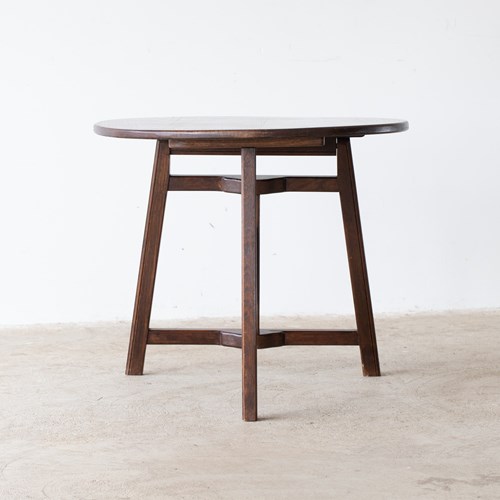 Oak Cricket-Type Gateleg Table