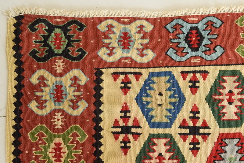 Colourful Handwoven Kilim Rug-modern-decorative-1144-colourful-handwoven-kilim-rug-5-main-637953091794531597.jpg
