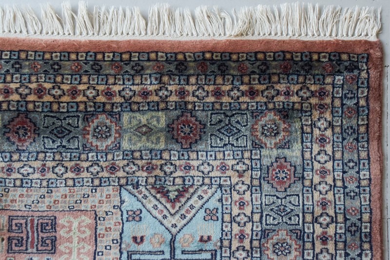 Handmade Rug From Pakistan-modern-decorative-1150-rug-pakistan-7-main-637692012337458247.jpg