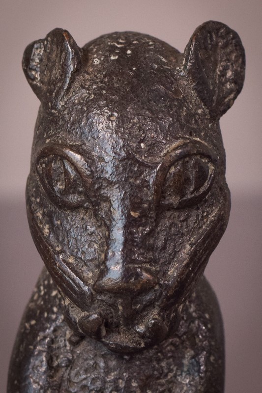 African Benin Bronze Leopard-modern-decorative-1195-bronce-of-creature-5-main-637939234874802381.jpg