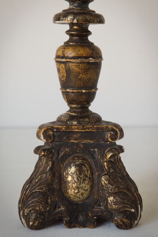 18Th Century Gilded Wood Candlestick-modern-decorative-614-wood-object-4-main-637473355434829401.jpg