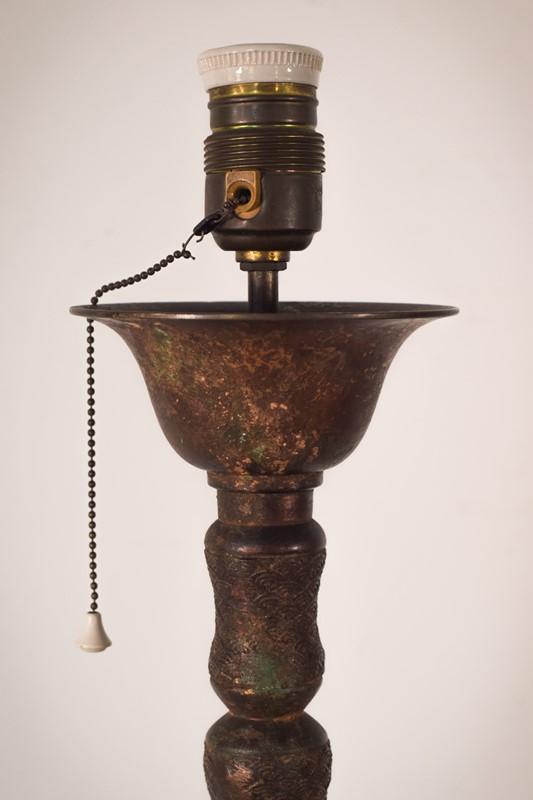 Oriental Style Patinated Brass Lamp Stand-modern-decorative-746-brass-stand-lamp--2-main-637511527203396844.jpg
