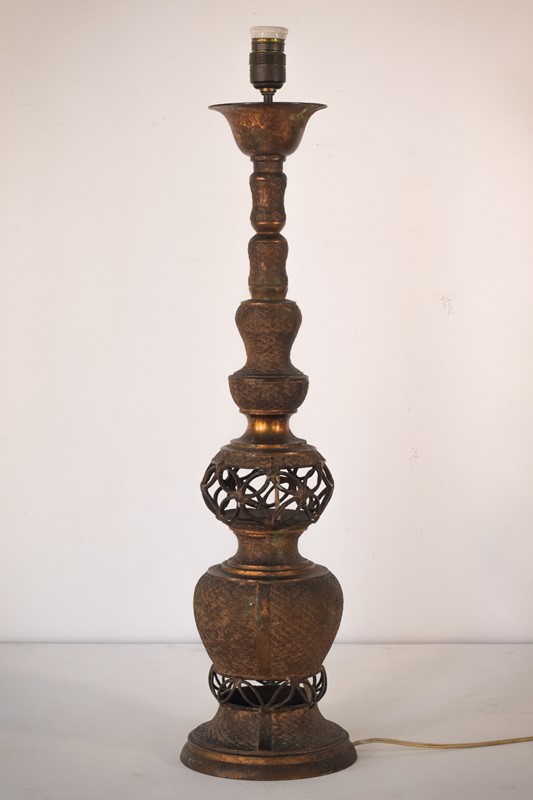 Oriental Style Patinated Brass Lamp Stand-modern-decorative-746-brass-stand-lamp--9-main-637511527275114967.jpg