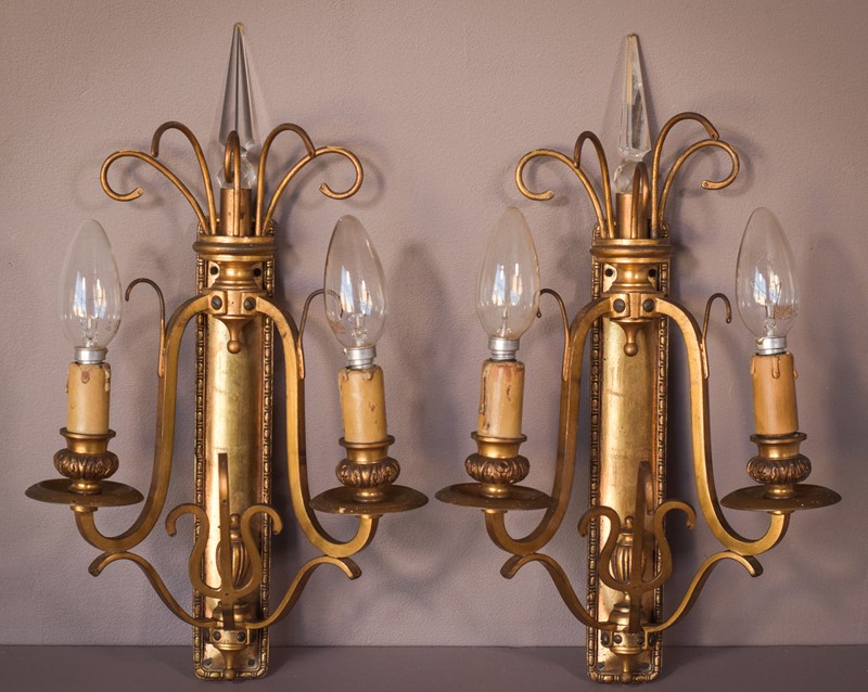 Classical High Quality Pair Of Wall Lamps-modern-decorative-937-wall-lamps-1-main-637780284392120212.jpg