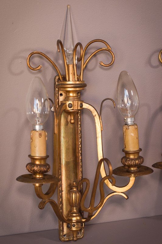 Classical High Quality Pair Of Wall Lamps-modern-decorative-937-wall-lamps-2-main-637780284460713746.jpg