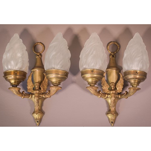 Classical Style Pair Of Wall Lamps With Angels