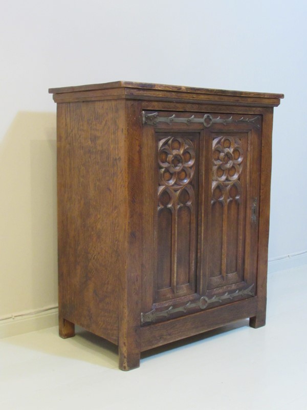 Antique Neo Renaissance Oak Cabinet, c. 1860-modern-times-berlin-img-0277a-main-637702756375810664.jpg