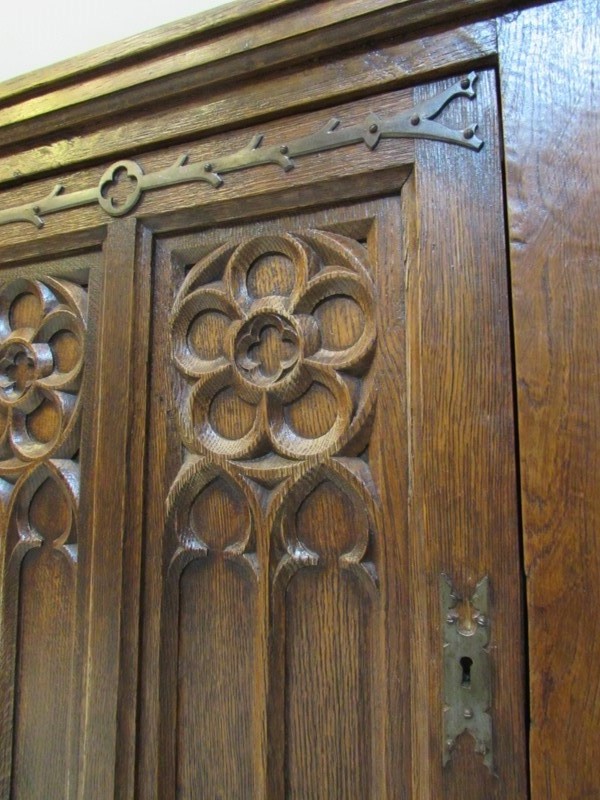 Antique Neo Renaissance Oak Cabinet, c. 1860-modern-times-berlin-img-0289-main-637702756989870399.JPG