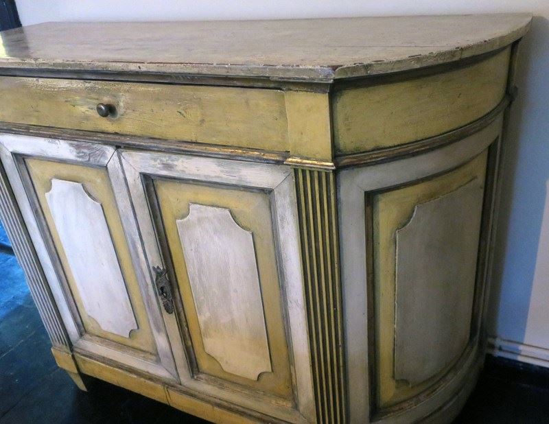 Antique Swedish Painted Credenza / Enfilade 1750-modern-times-berlin-img-6950ab-main-638196630329176406.jpg