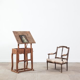 Artist's Table / Easel