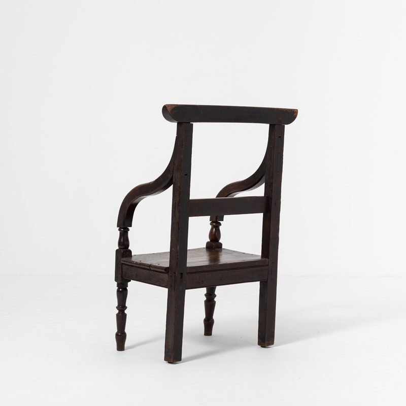 19th Century Upright Oak and Elm Chair-molly-maud-s-place-molly-maud-mandm-09-12-21-035-main-637775079051306558.jpg