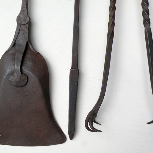 Fine Set Of Arts And Crafts Fire Irons 