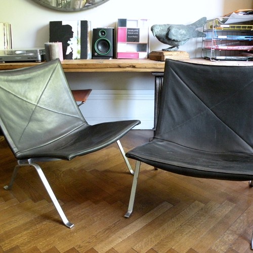 Pair Of Original  PK22 Chairs By Poul Kjaerholm