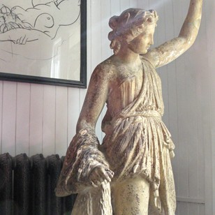 Pair of English antique terracotta Statues
