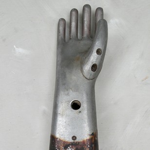 Metal Glove Mould 