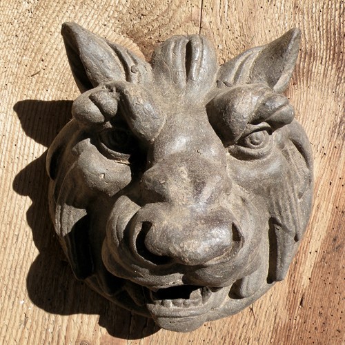 Lead Lioness Mask 