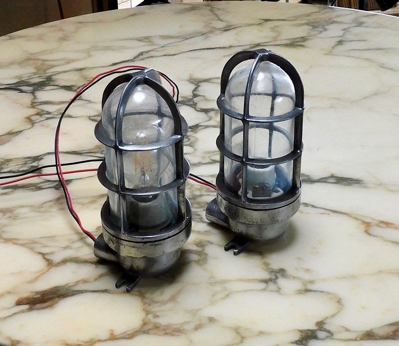 pair of polished aluminium bulk head lights -mountain-cow-dscn4486-main-637389665825065595.jpg