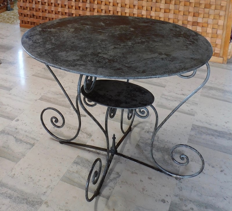 Oval French Wrought Iron Centre Table -mountain-cow-dscn6426-main-637624805154349520.jpg