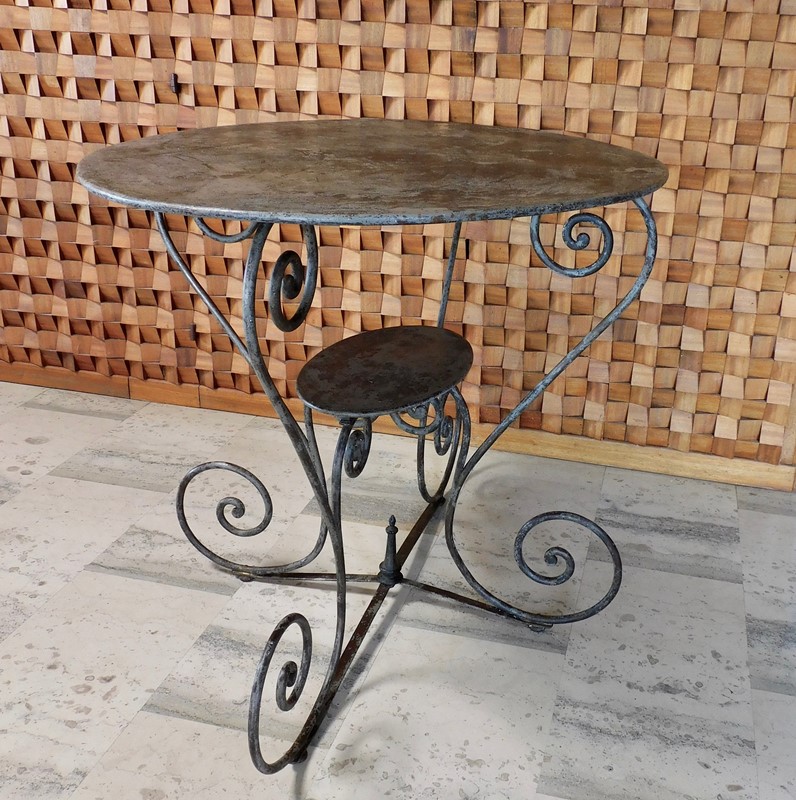 Oval French Wrought Iron Centre Table -mountain-cow-dscn6431-main-637624805245911672.jpg
