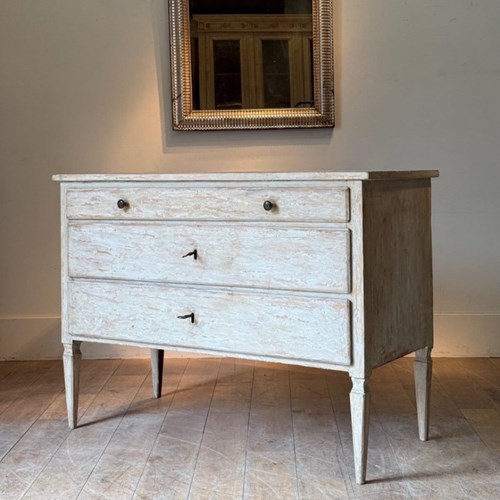 C1770 A Charming Painted Italian 3 Drawer Commode