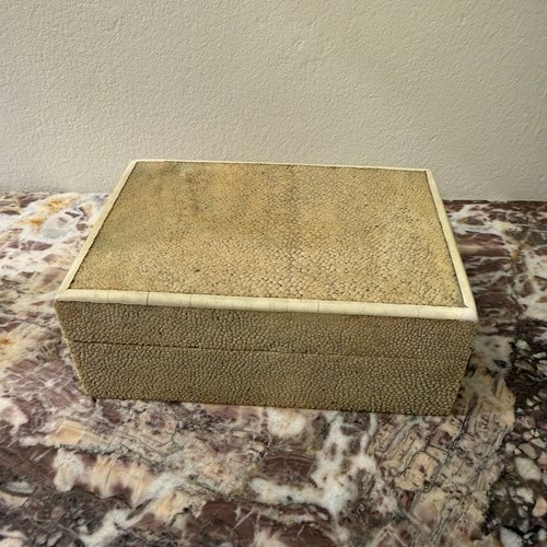 C1928 An English Art Deco Shagreen Box