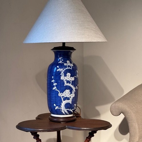 C1950 A French Blue & White Oriental Ceramic Lamp